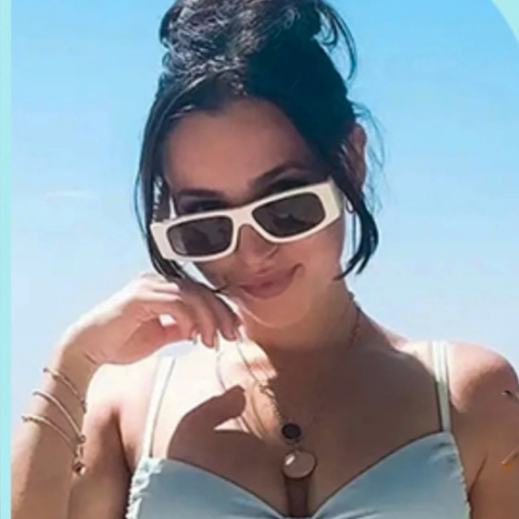 Beige Retro Y2K Rectangle Square Shades Best Women Narrow Men Trendy Sunglasses - Picture 5 of 5